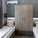 Къща за гости Bolero