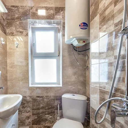 בית הארחה Bolero וארנה