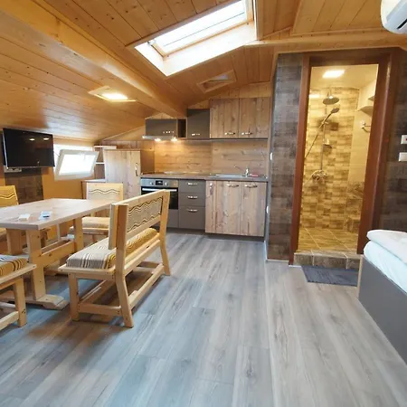 Bolero 3* וארנה