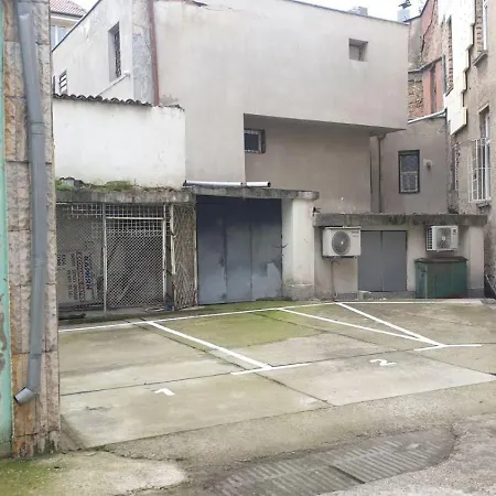 בית הארחה Bolero וארנה